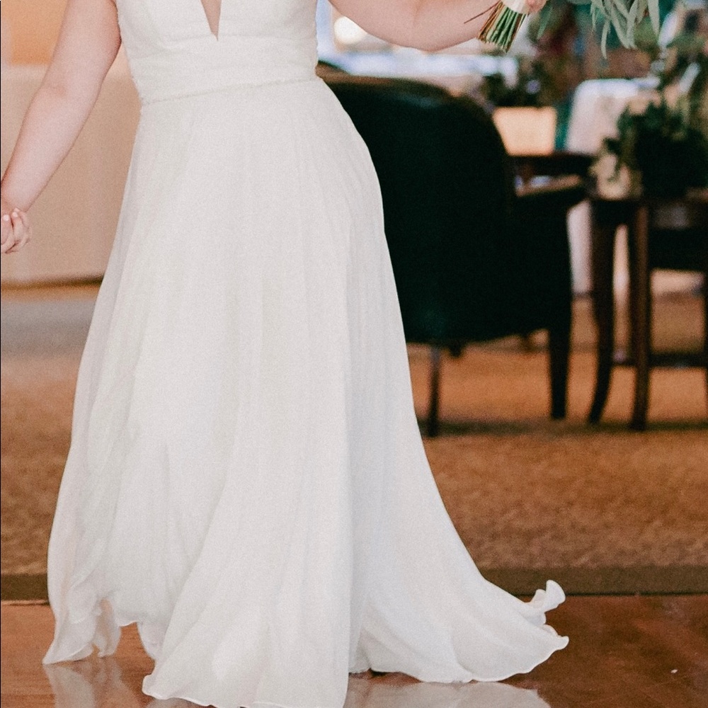 Ava Laurenne Bride “Jane” ivory a-line wedding minimalist dress plunge neck line